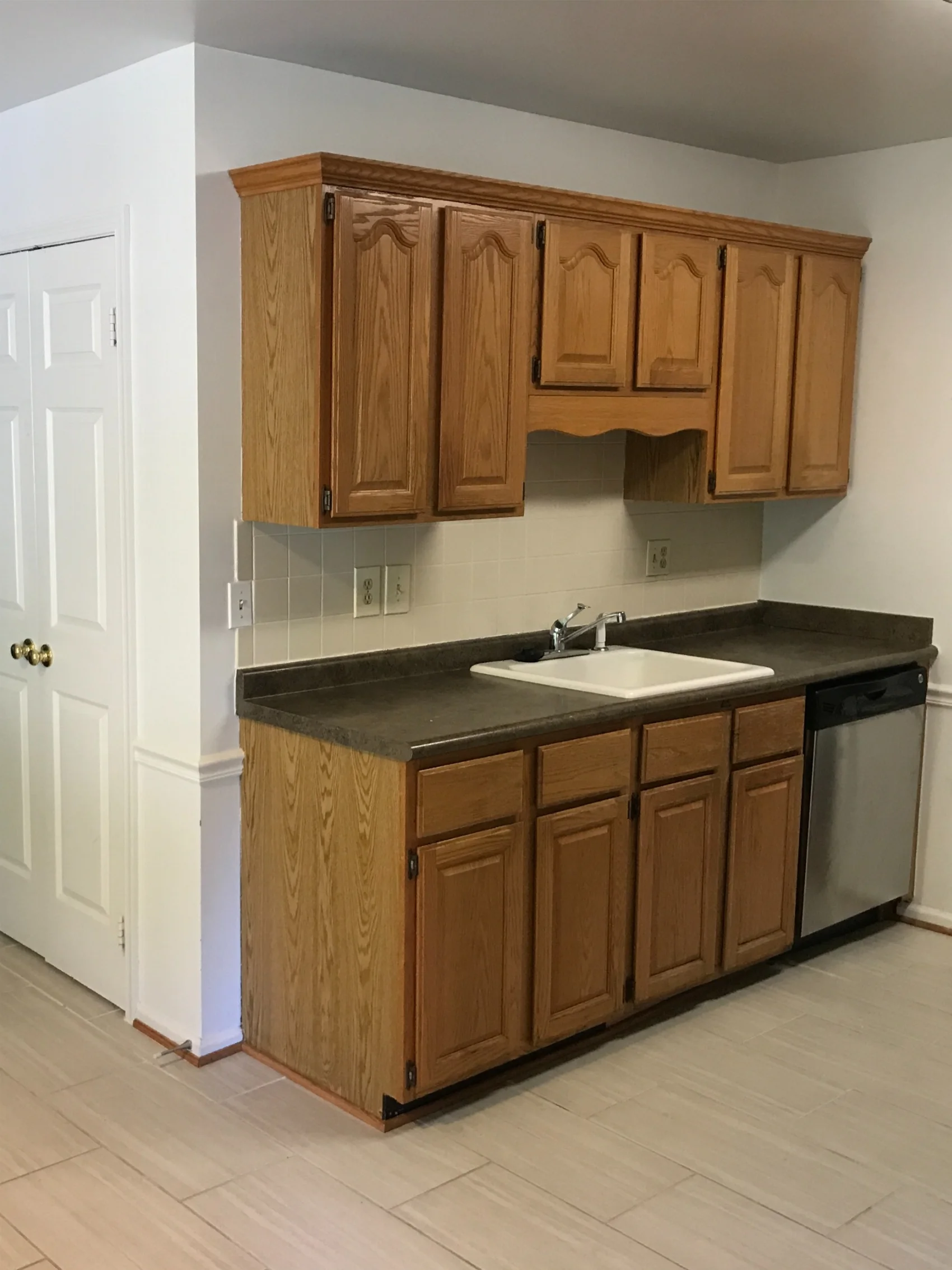 Before kitchen remodel