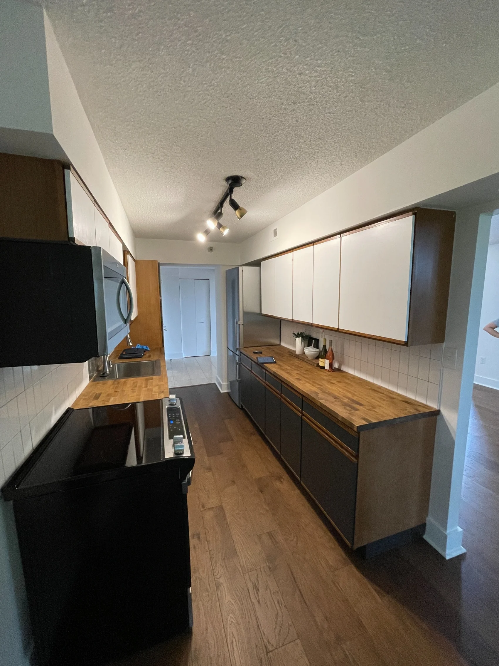 Before kitchen remodel