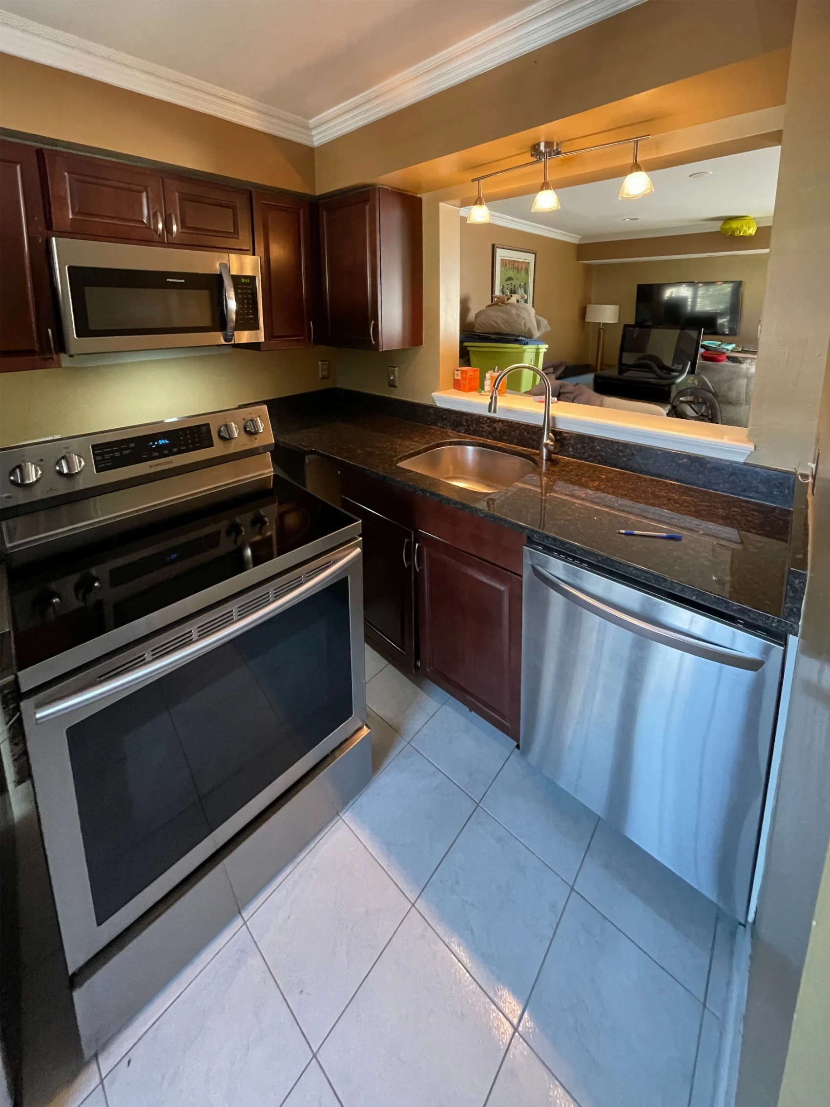 Before kitchen remodel