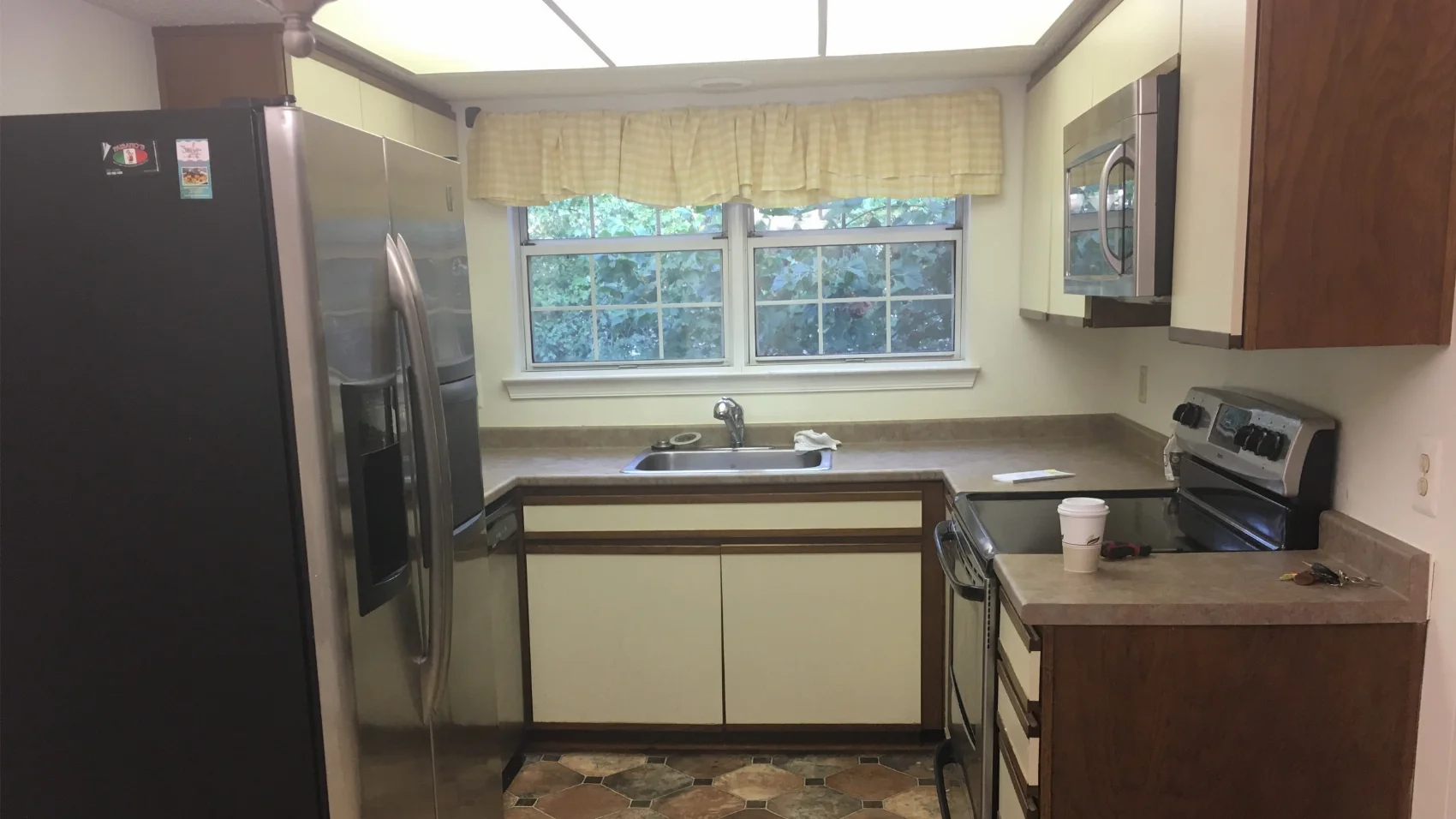 Before kitchen remodel