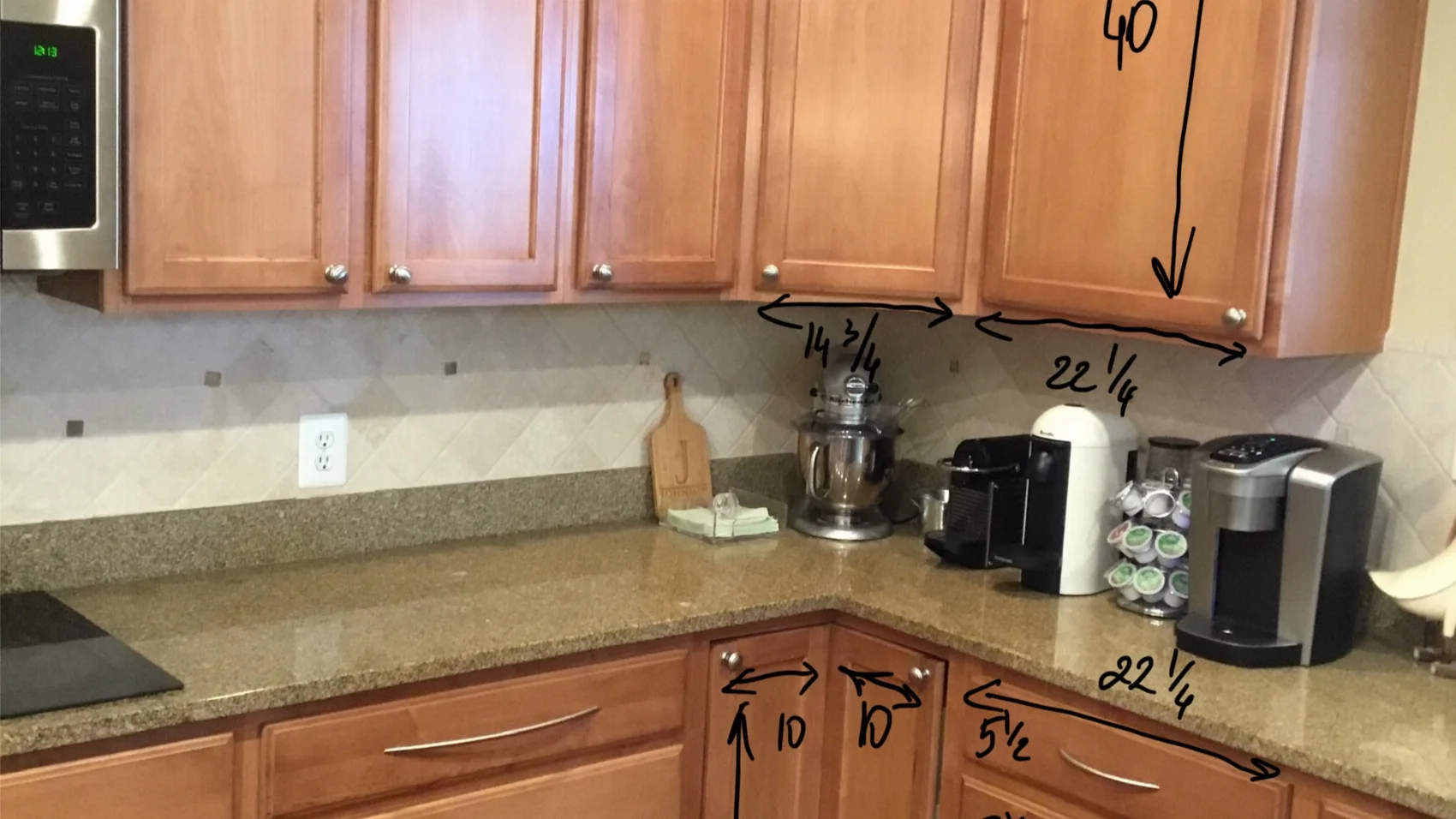 Before kitchen remodel