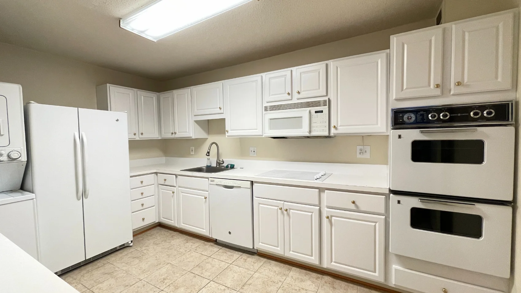 Before kitchen remodel