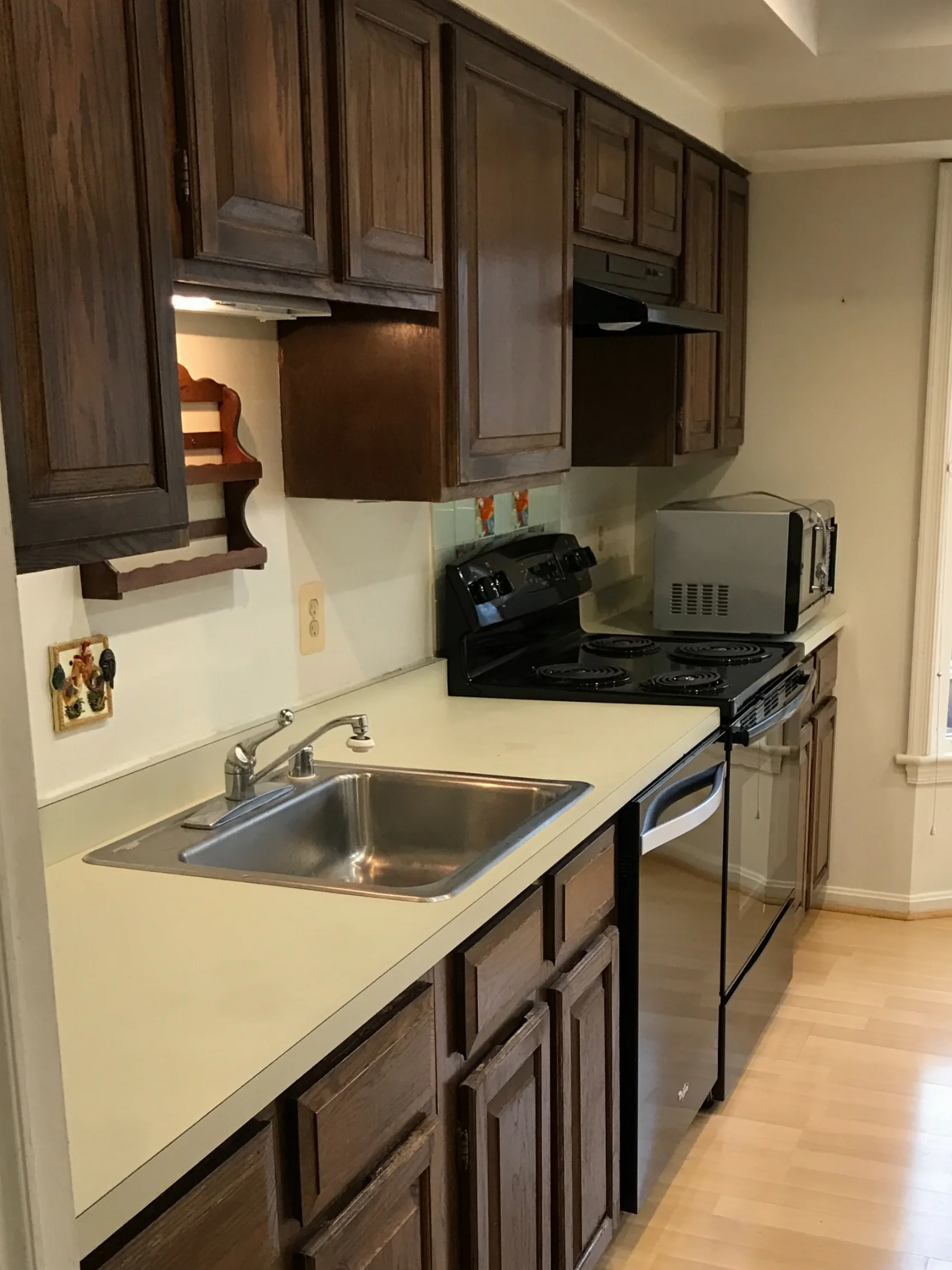 Before kitchen remodel