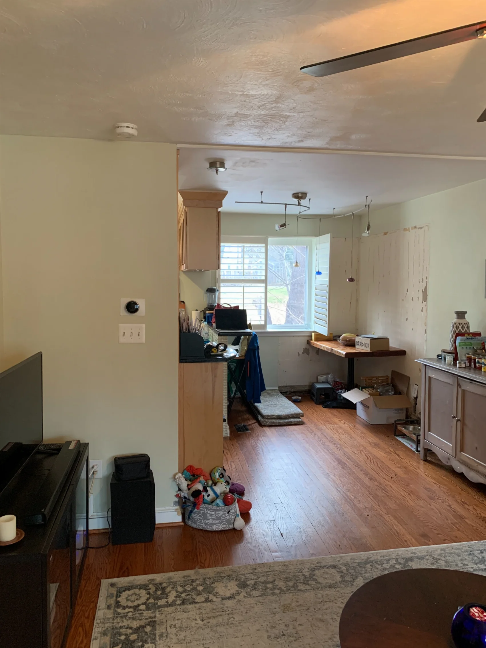 Before kitchen remodel